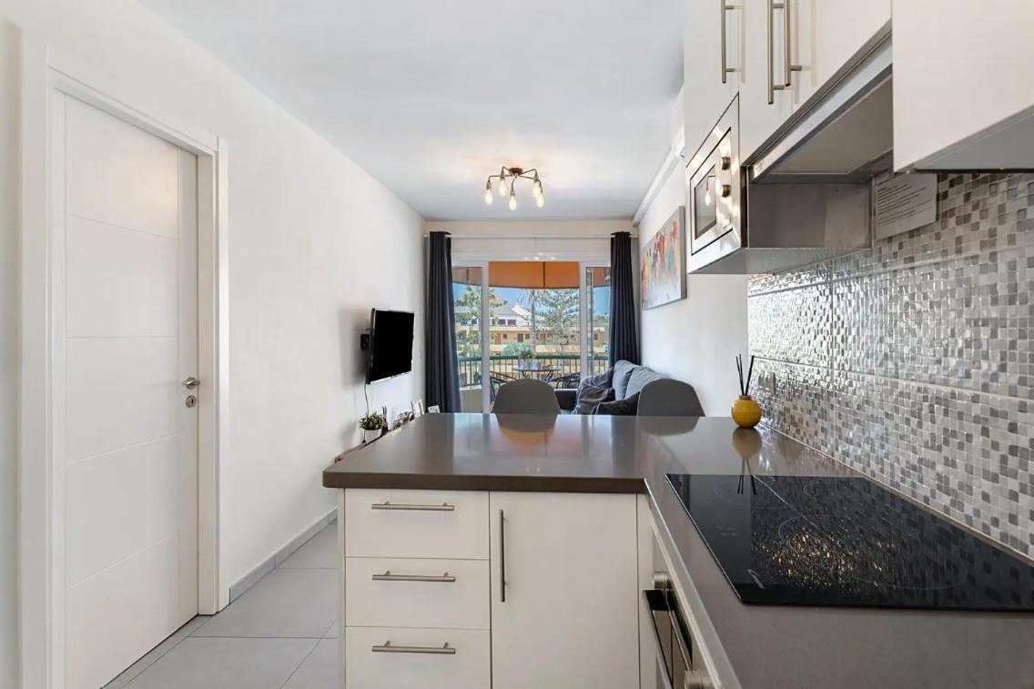 ארונה Apartamento De Lujo En Torre Del Sol, Playa De Las Americas מראה חיצוני תמונה